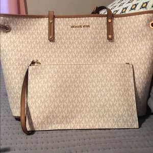 Michael Kors bag